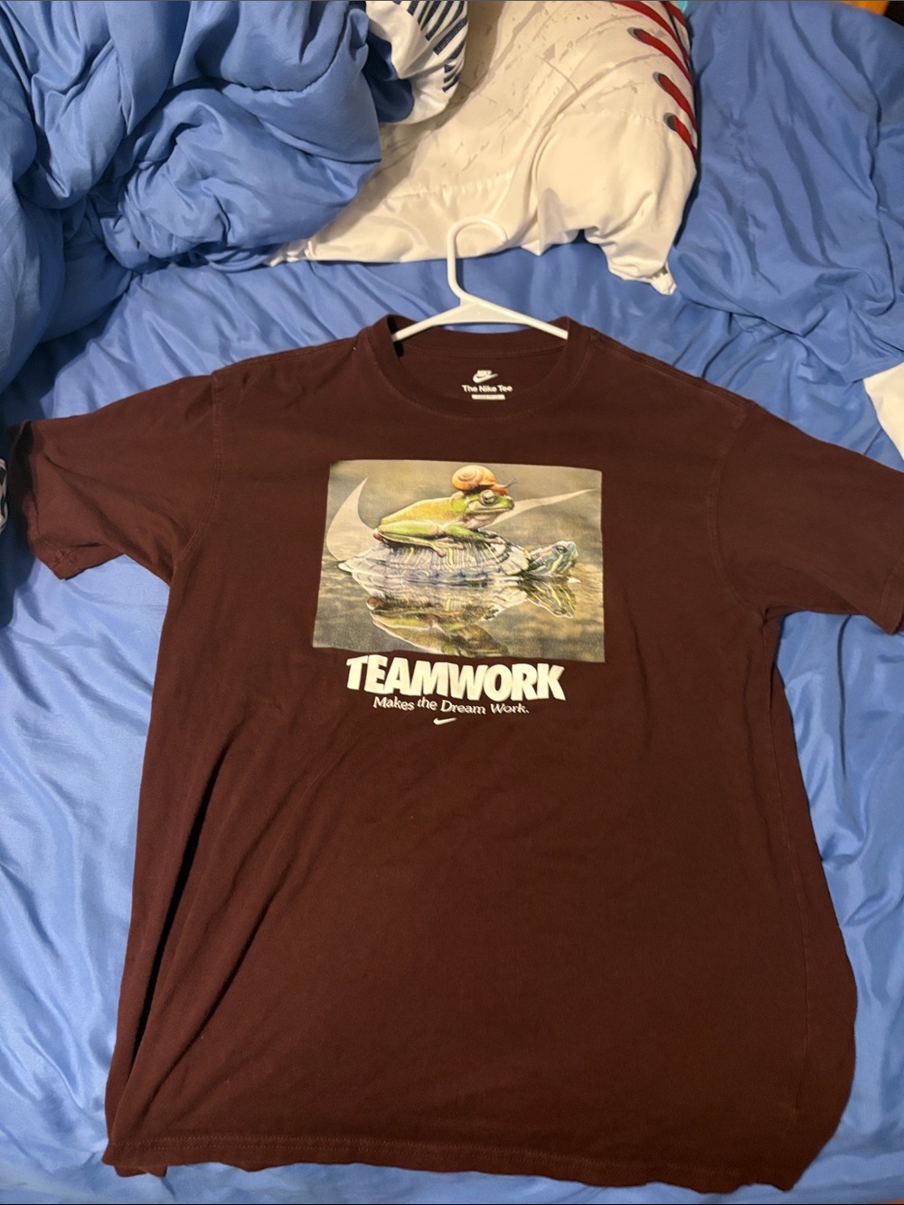 Nike Brown Graphic 'TEAMWORK' Short Sleeve Tee